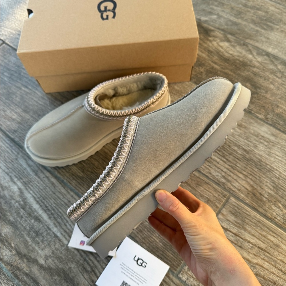 Brand New UGG Tasman Women’s Slippers W/5955 Goat - Picture 6 of 12